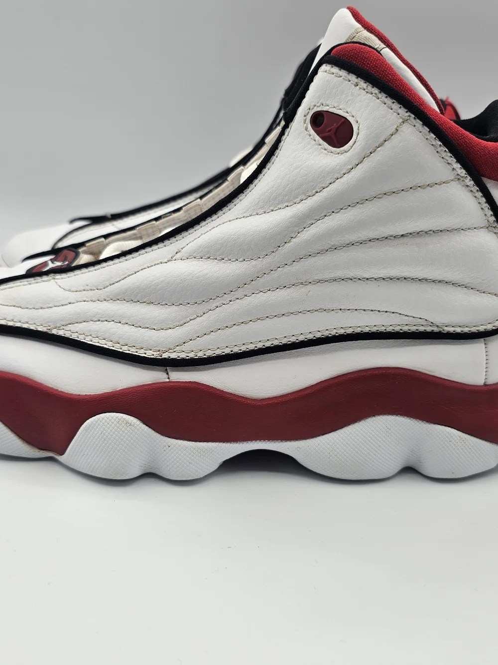 Jordan Strong White/Red Basketball Shoes 5.5Y